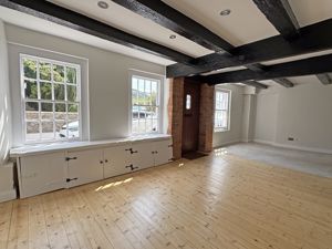 Photo 9- click for photo gallery